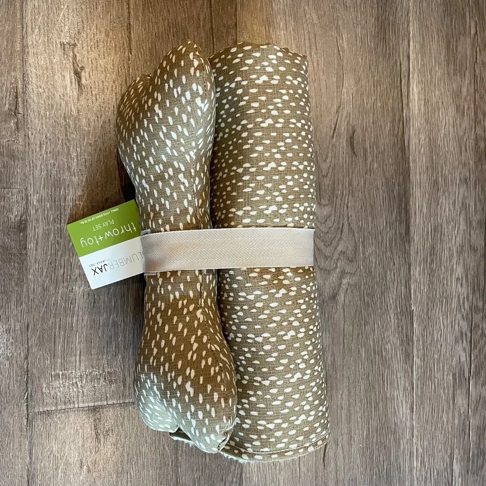 Jax & Bones SlumberJax Blanket & Bone Toy Set in Dottie Tan - Size Small